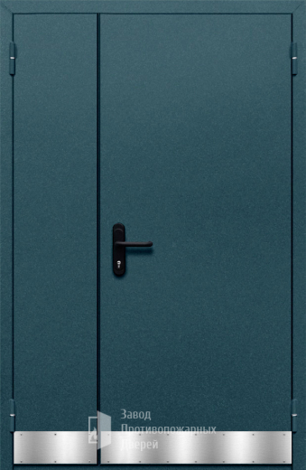 Фото двери «Полуторная с отбойником №33» в Химкам